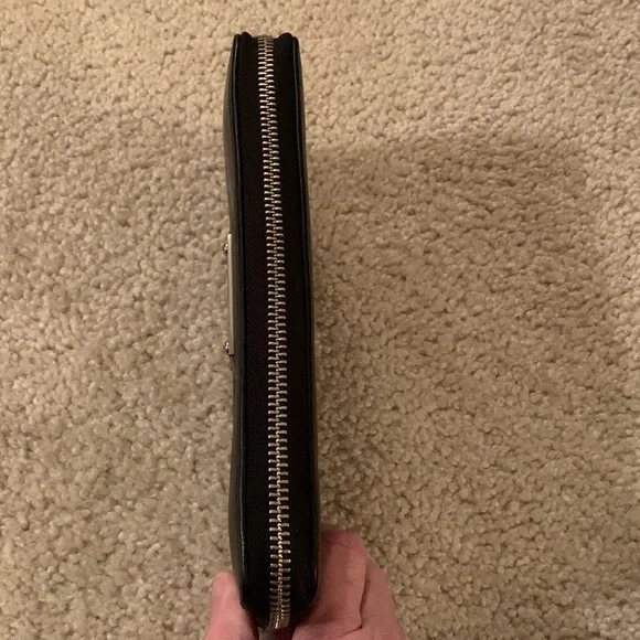 Michael Kors Black Pebble Leather Long Wallet - Like New - Picture 4 of 17